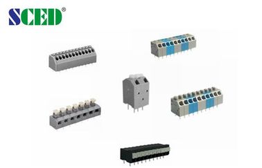 45 درجة سلك مدخل نوع الربيع محطة كتلة الملعب 3.50mm 300V 2P - 28P