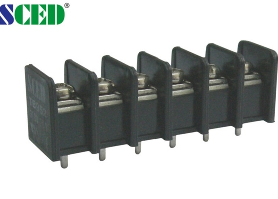 M4 برغي أسود كتل طرفية Pcb 20A / 300V 9.525mm الملعب UL94-V0 نحاس
